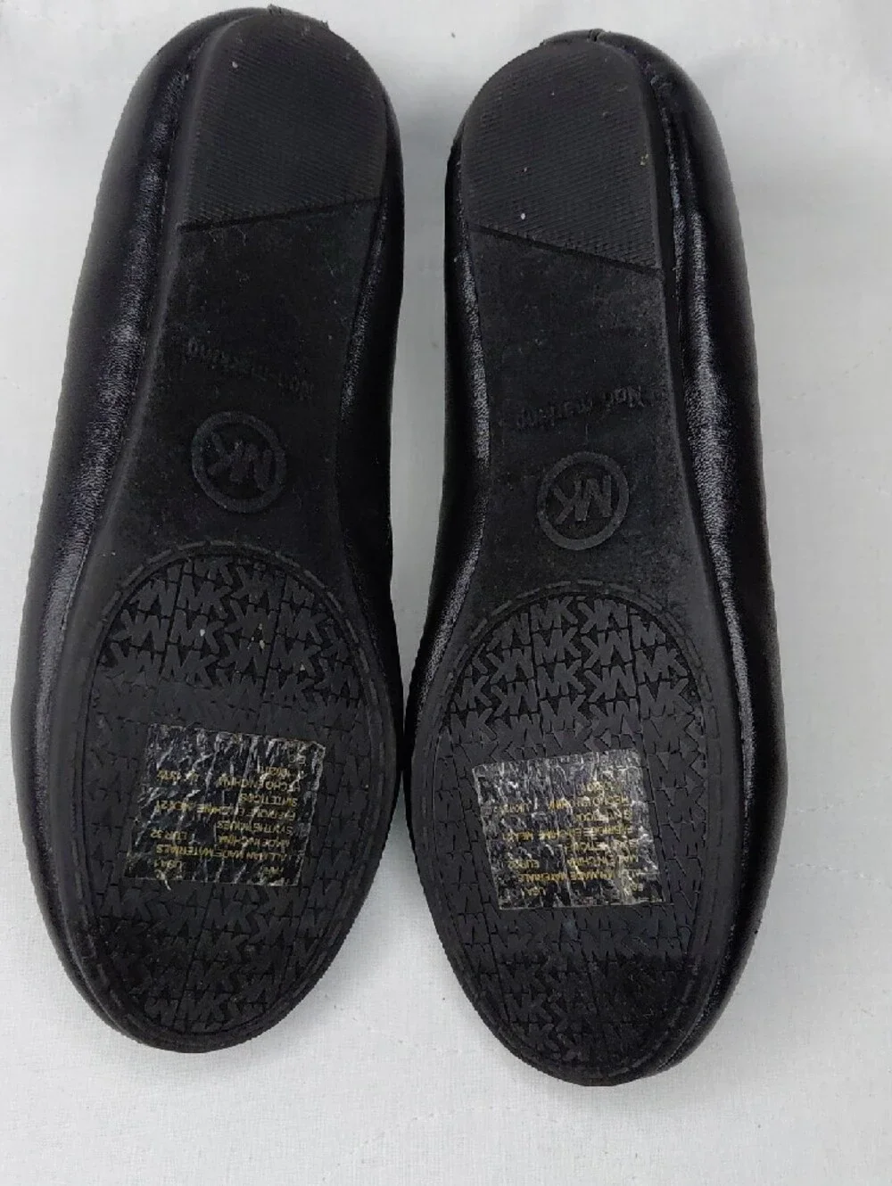 Michael Kors Girls Flat Ballerina Slipper Silver Medallion Sz 1